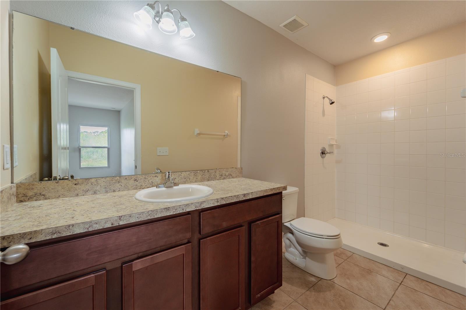 1067 HAINES DR, WINTER HAVEN, FL, 33881