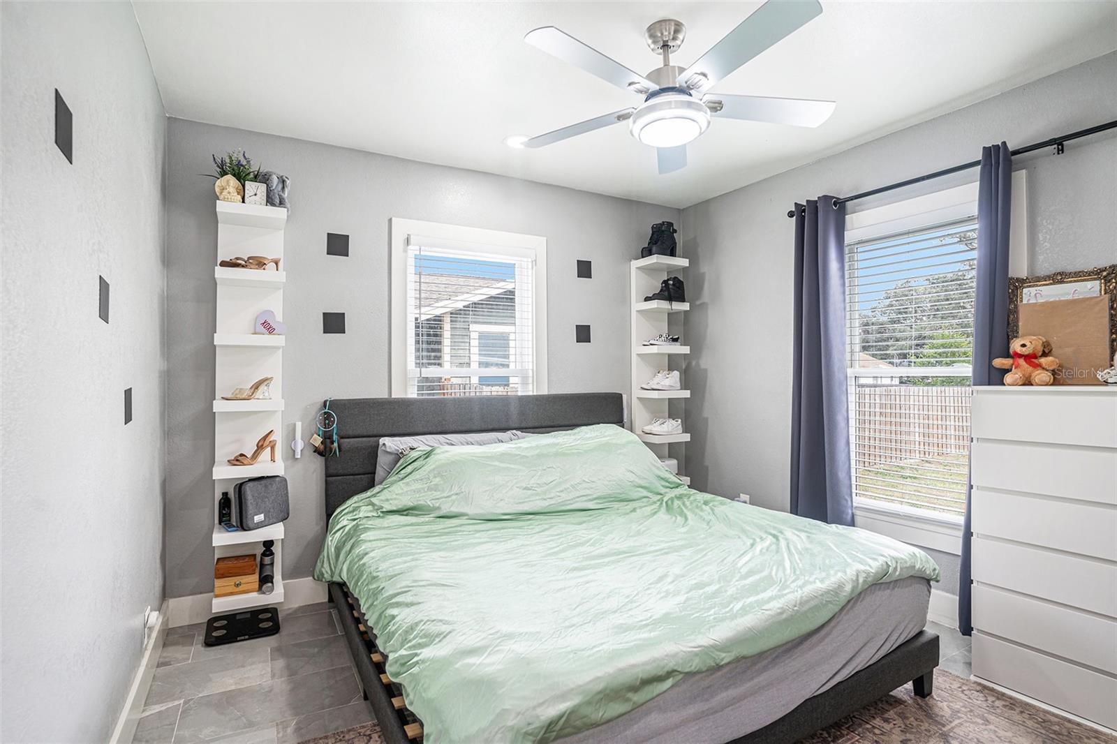8907 N BOULEVARD, TAMPA, FL, 33604
