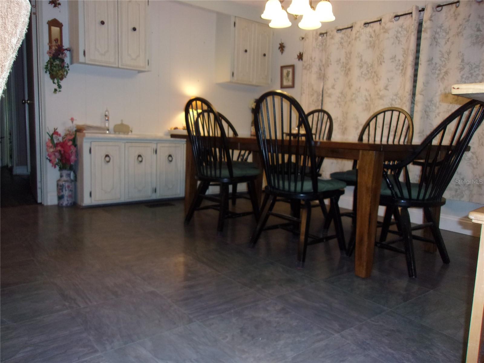 460 NE 64TH AVE, OCALA, FL, 34470