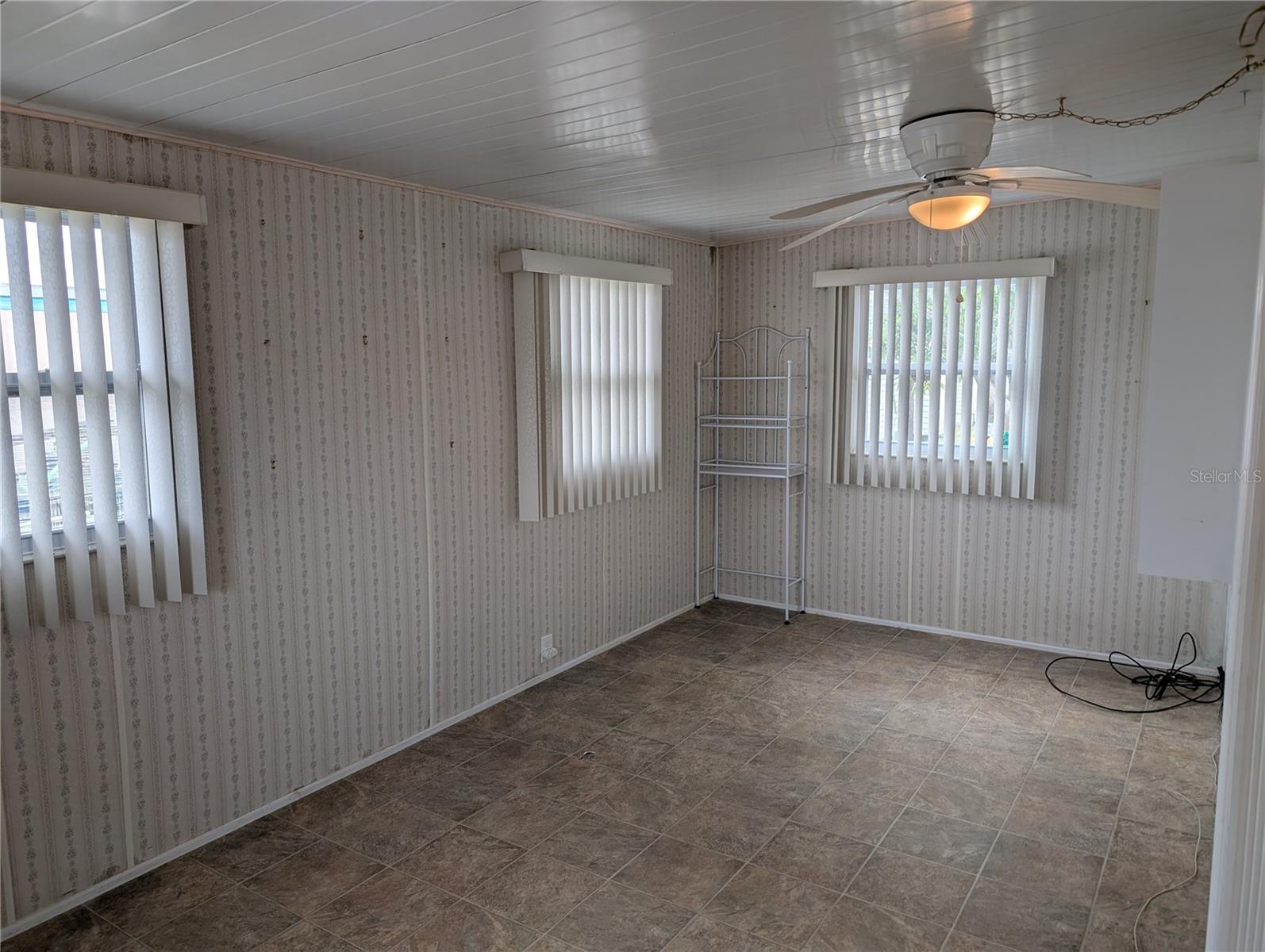 212 48TH AVENUE DR W, BRADENTON, FL, 34207