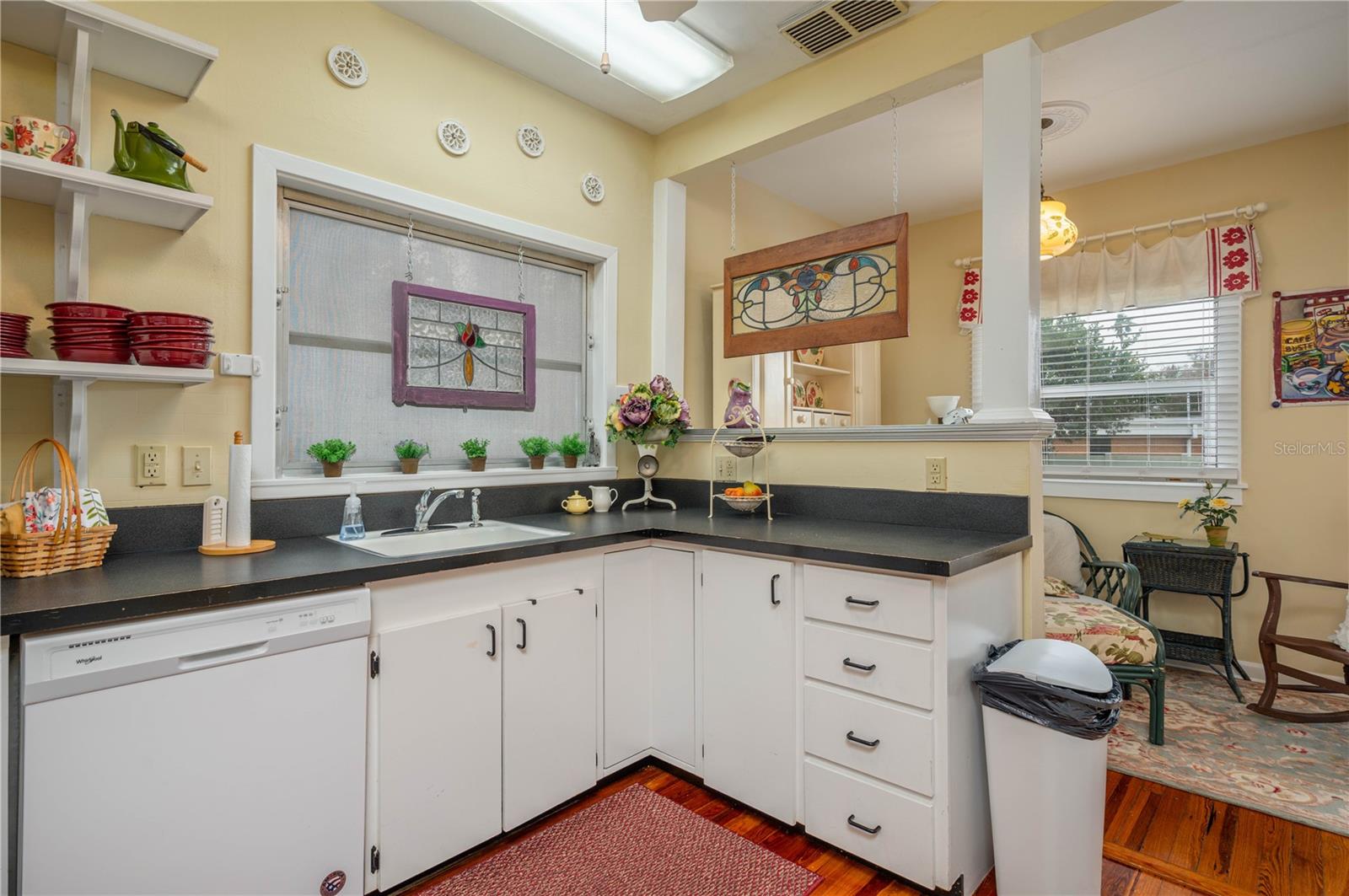 308 E CENTRAL AVE, LAKE WALES, FL, 33853