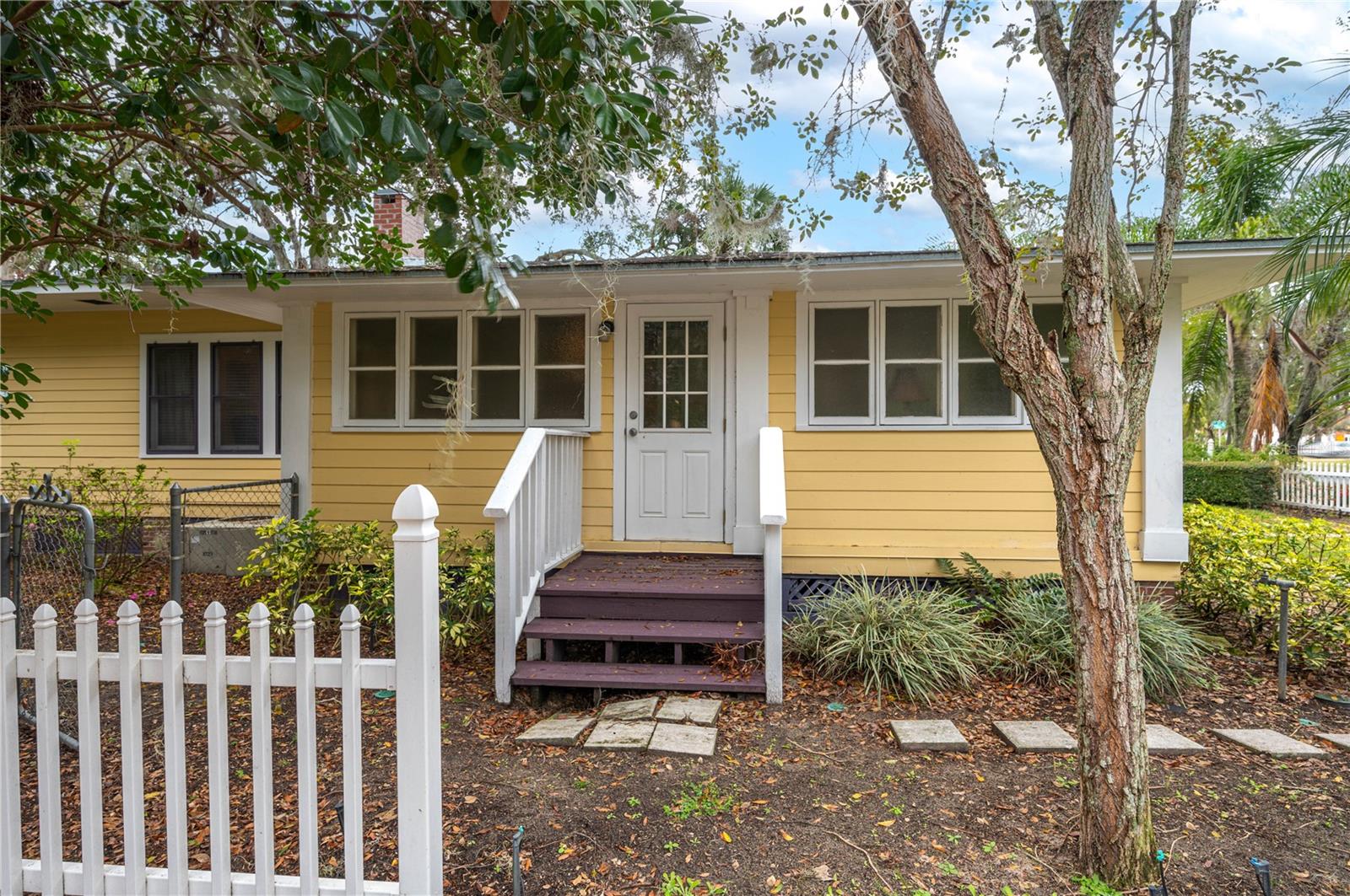 308 E CENTRAL AVE, LAKE WALES, FL, 33853