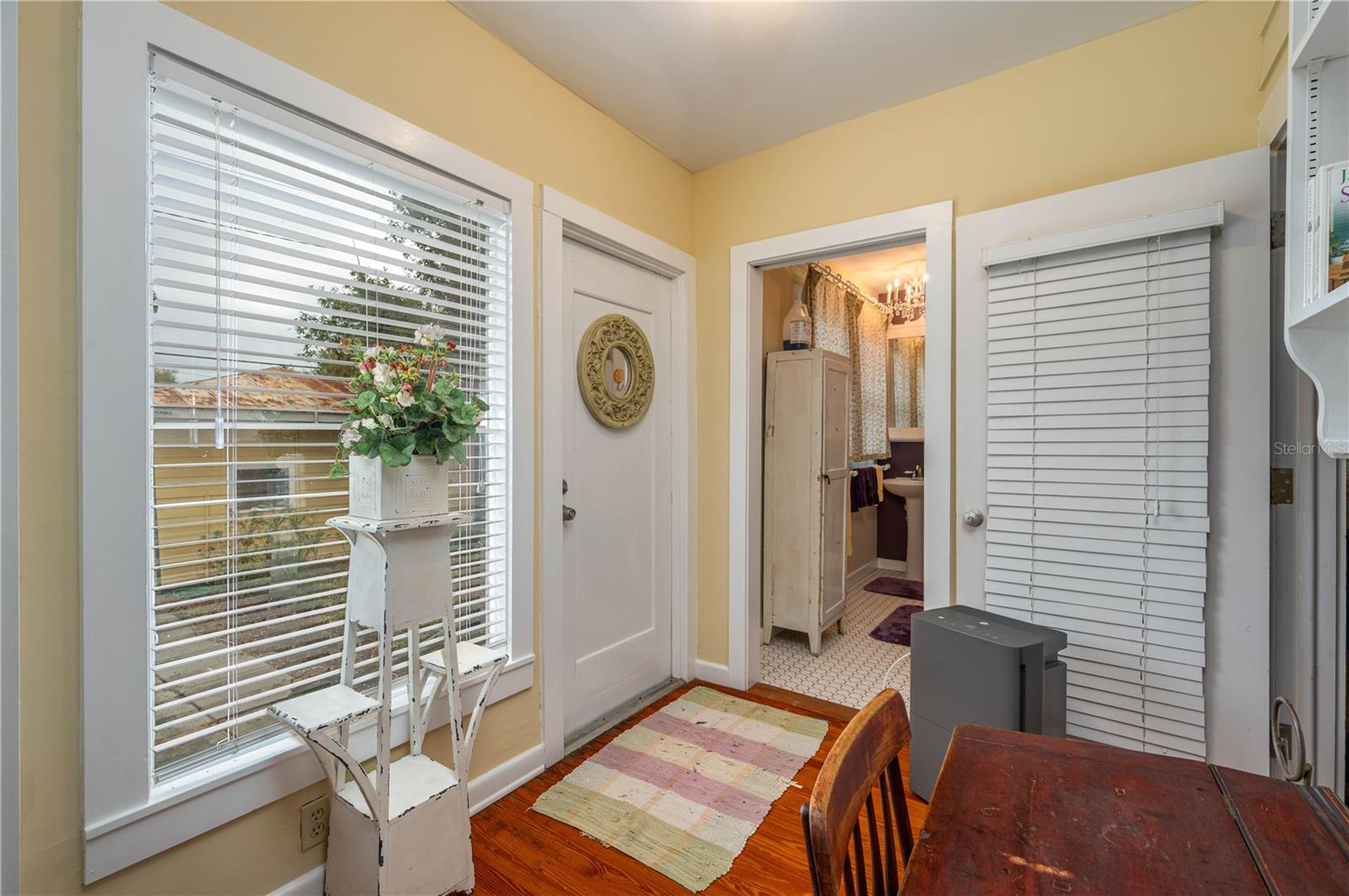 308 E CENTRAL AVE, LAKE WALES, FL, 33853