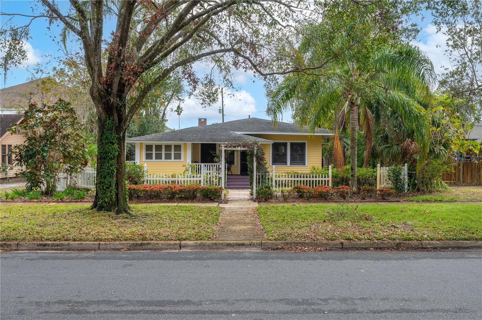 308 E CENTRAL AVE, LAKE WALES, FL, 33853
