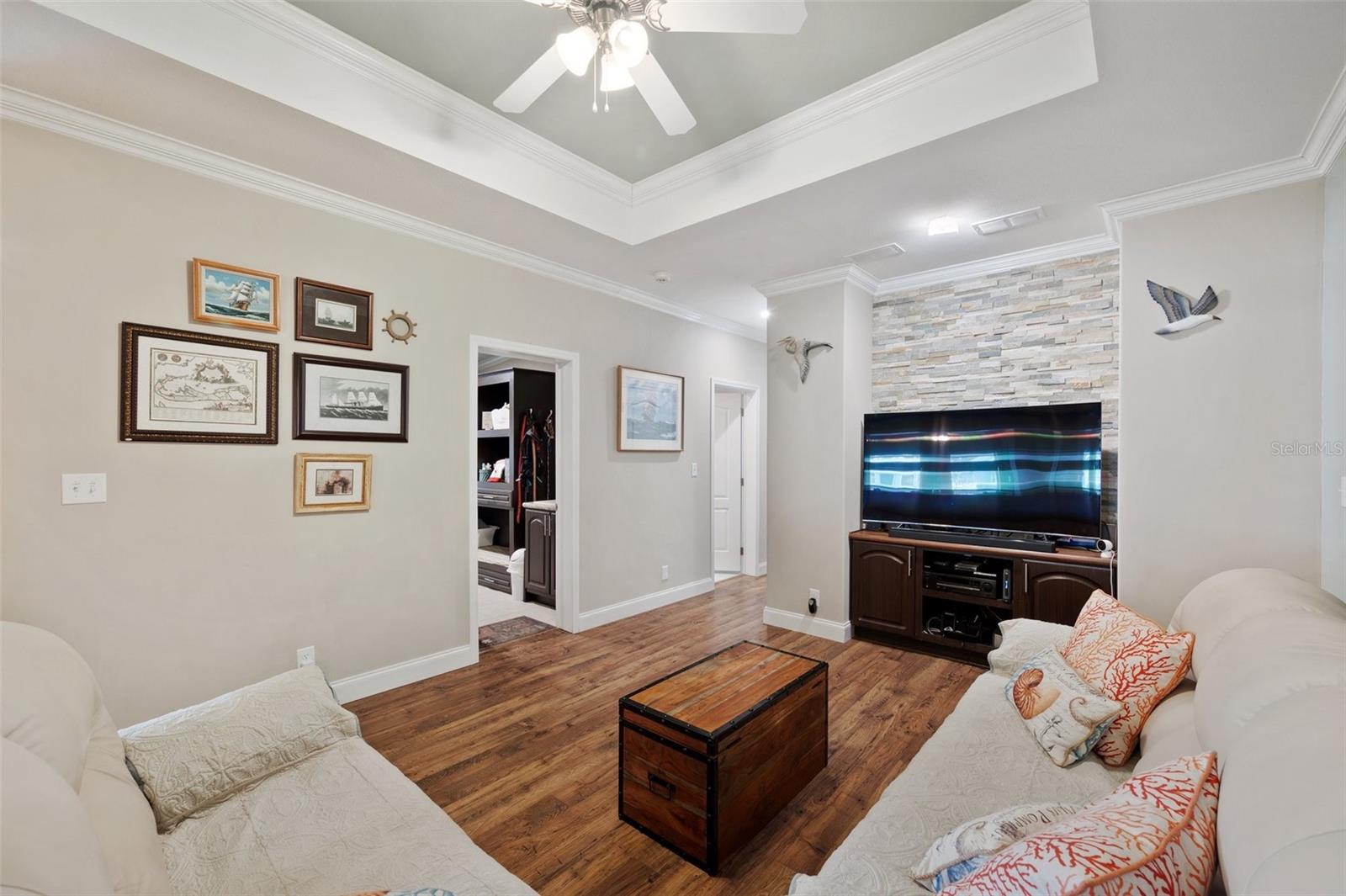 2715 9TH AVE N, ST PETERSBURG, FL, 33713