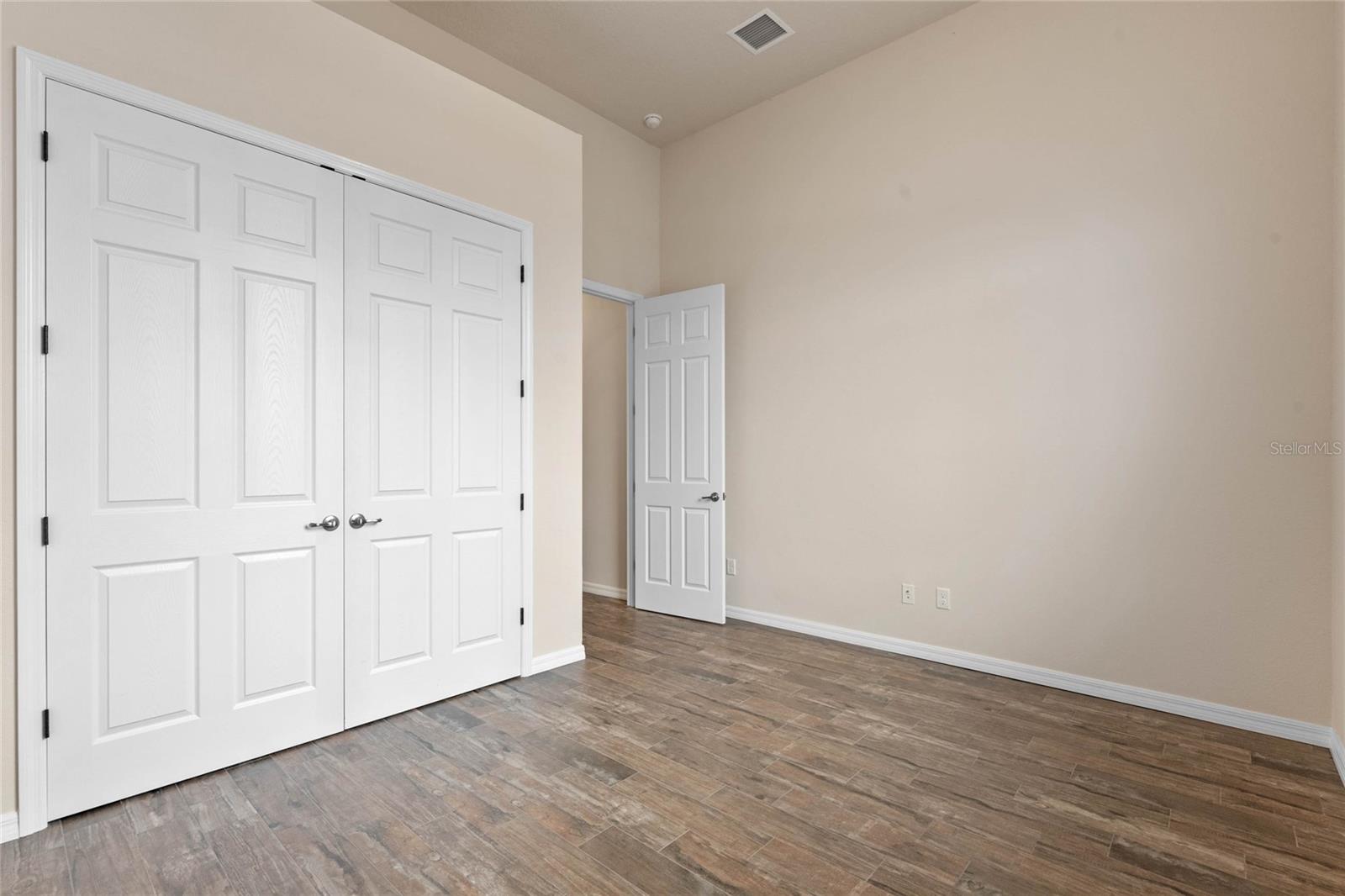 1943 SIPES AVE, SANFORD, FL, 32771