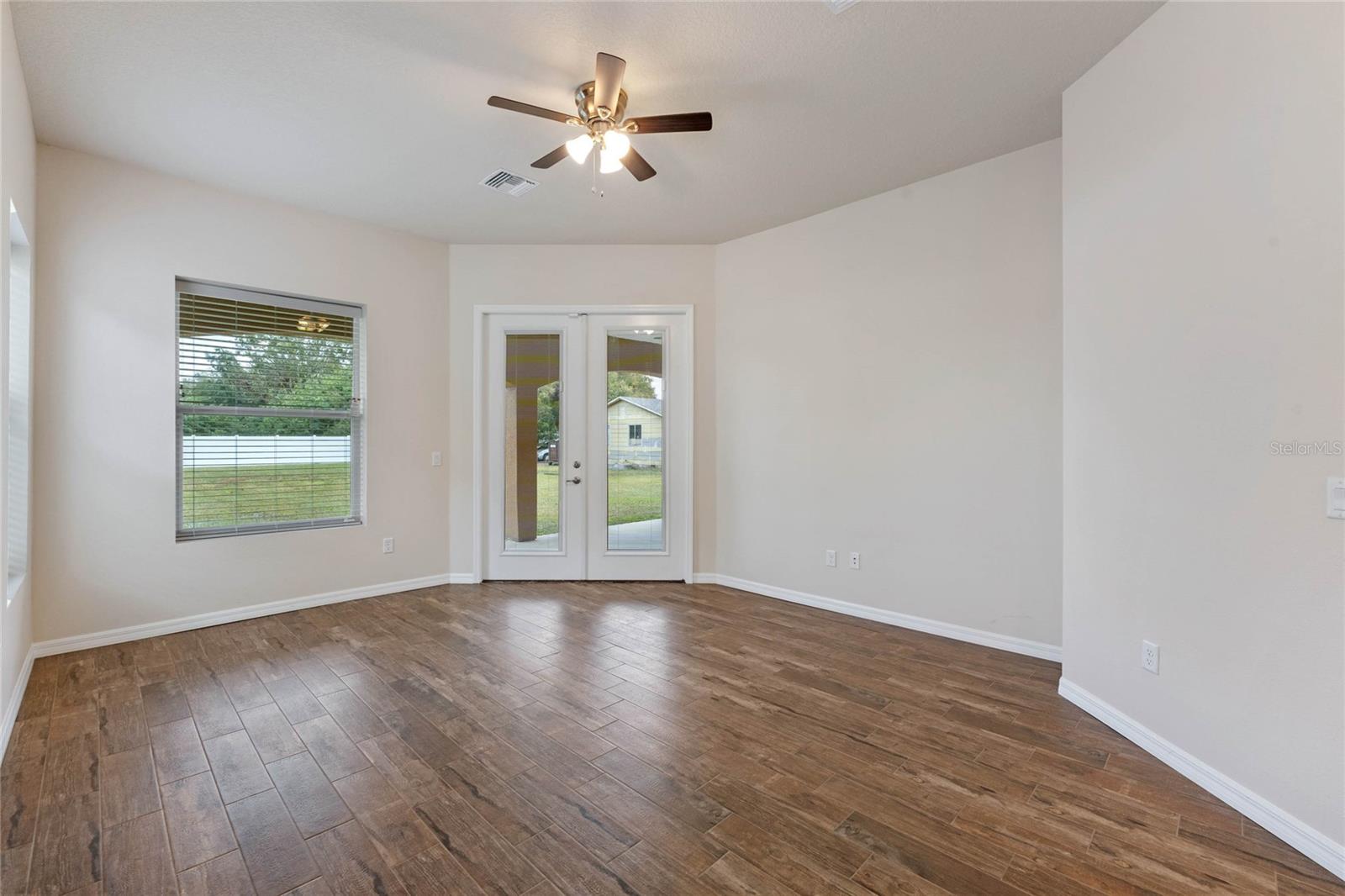 1943 SIPES AVE, SANFORD, FL, 32771