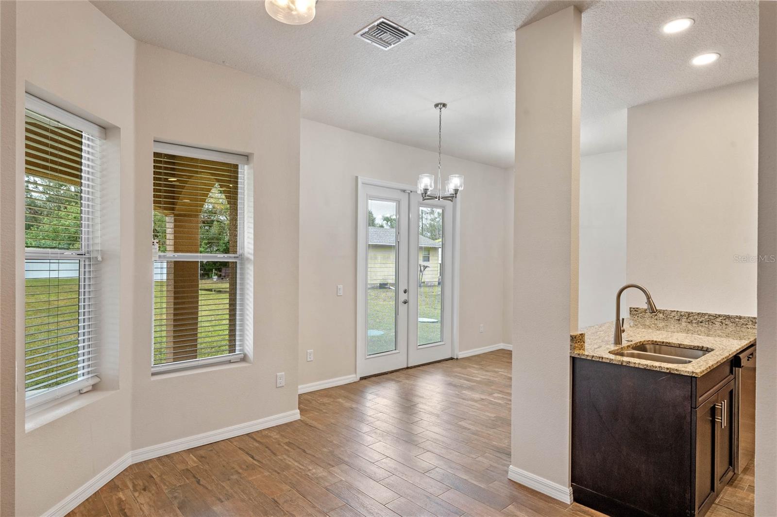 1943 SIPES AVE, SANFORD, FL, 32771