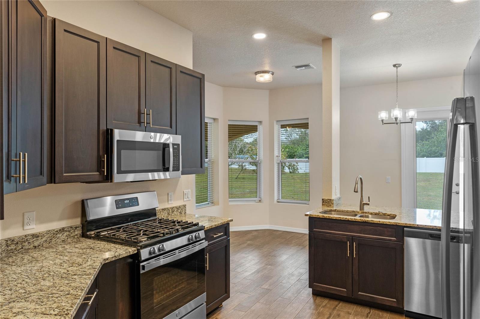1943 SIPES AVE, SANFORD, FL, 32771