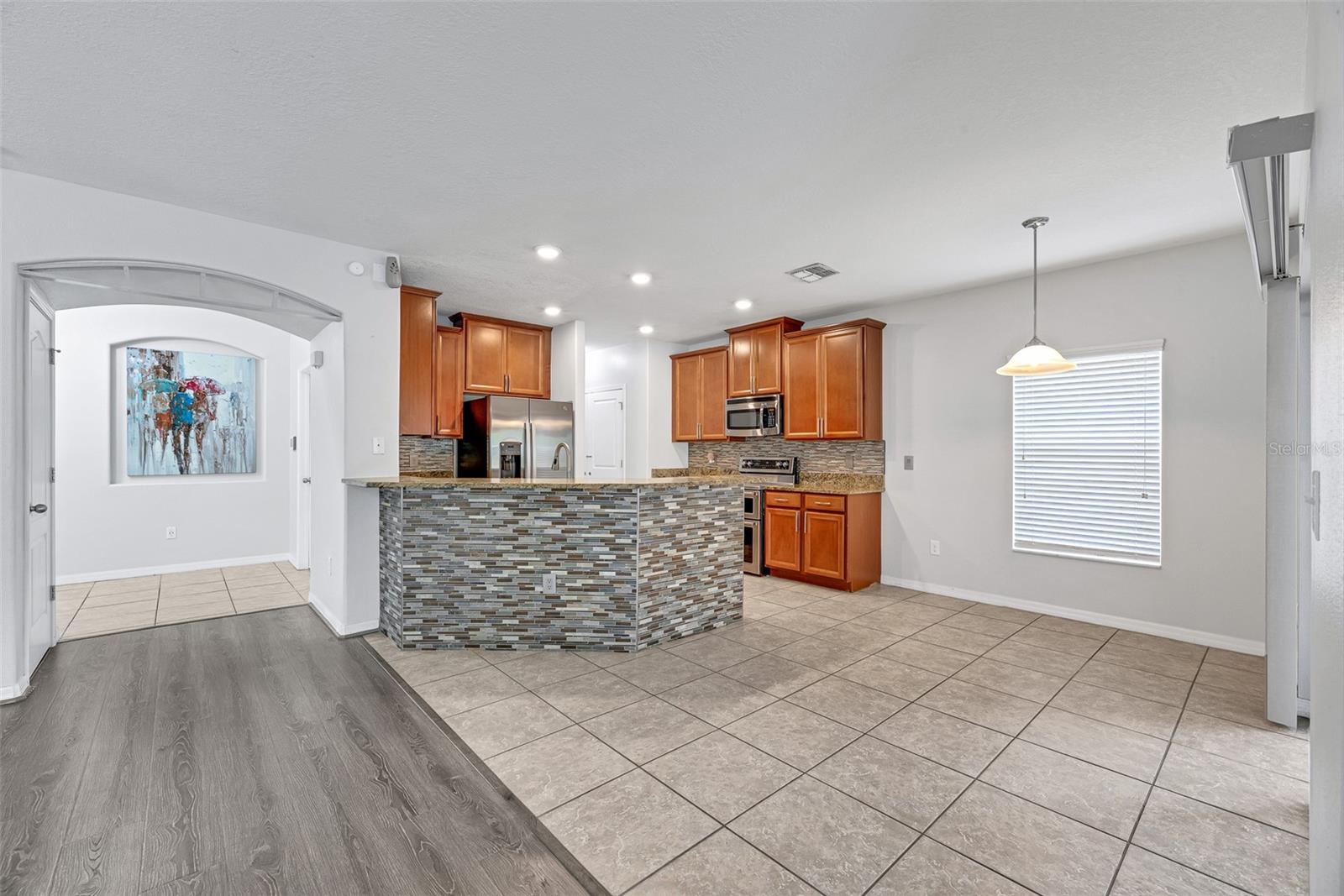 1966 HAWKS VIEW DR, RUSKIN, FL, 33570