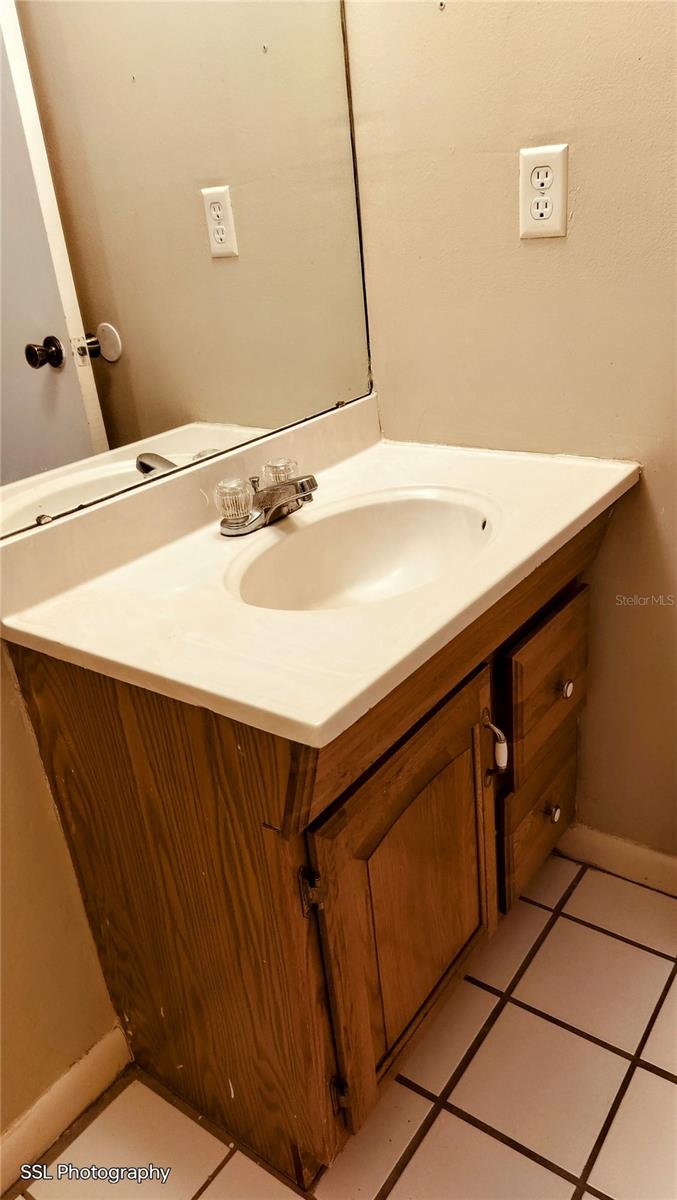 6305 TREETOP CIR #6305, TEMPLE TERRACE, FL, 33617