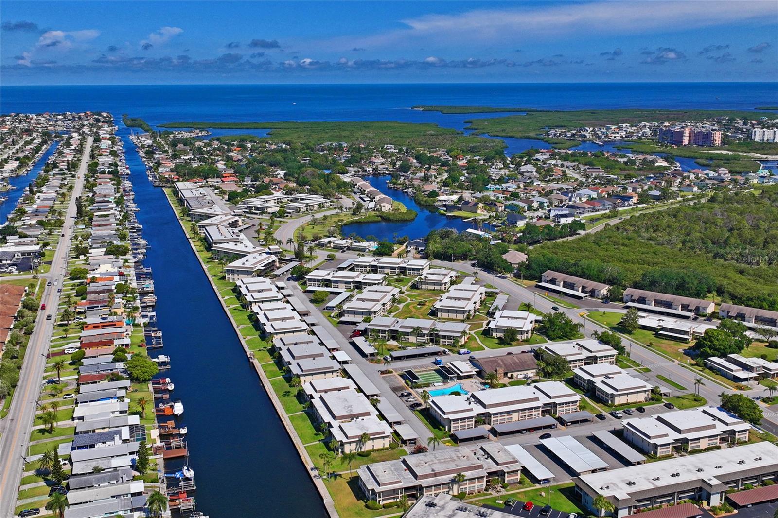 4515 MARINE PKWY #106, NEW PORT RICHEY, FL, 34652