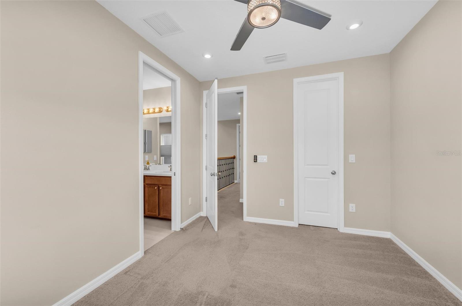 8273 SHOOTING STAR RD, SARASOTA, FL, 34241