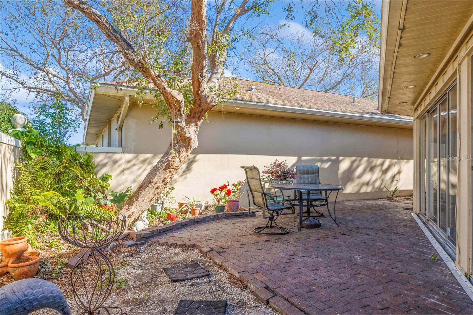 2241 HERON CIRCLE, CLEARWATER, FL, 33762