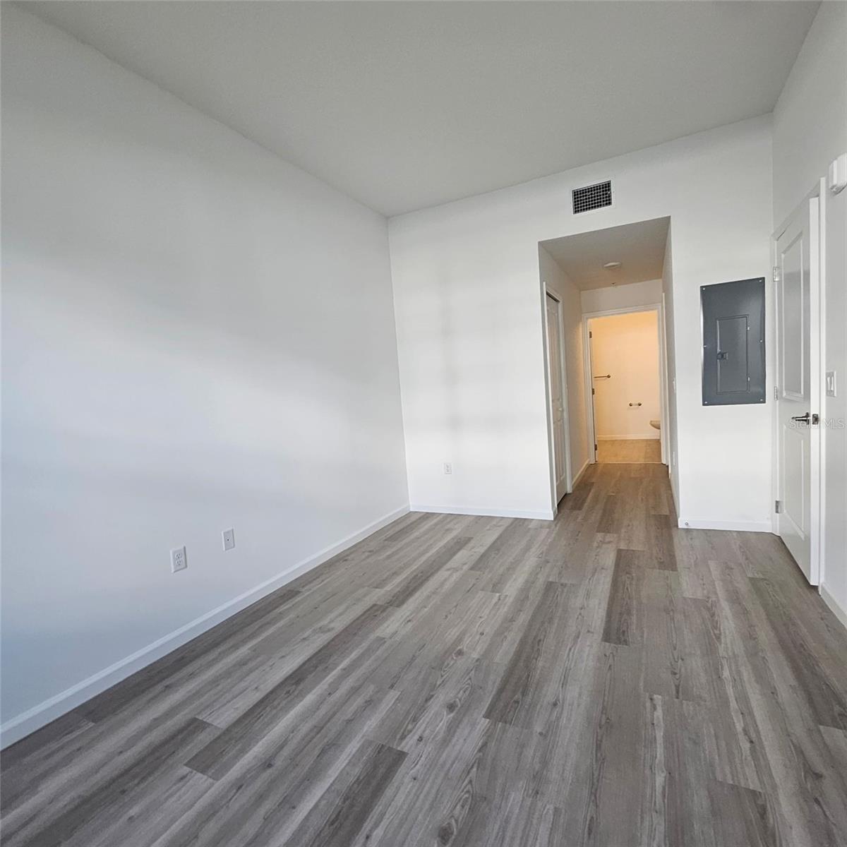 1230 SOUTHSTATION PL #105, ORLANDO, FL, 32809