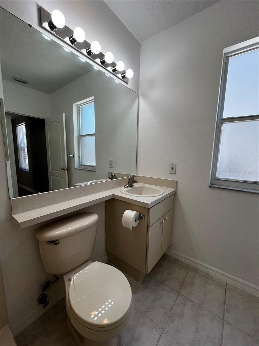 18114 BIRDWATER DR, TAMPA, FL, 33647