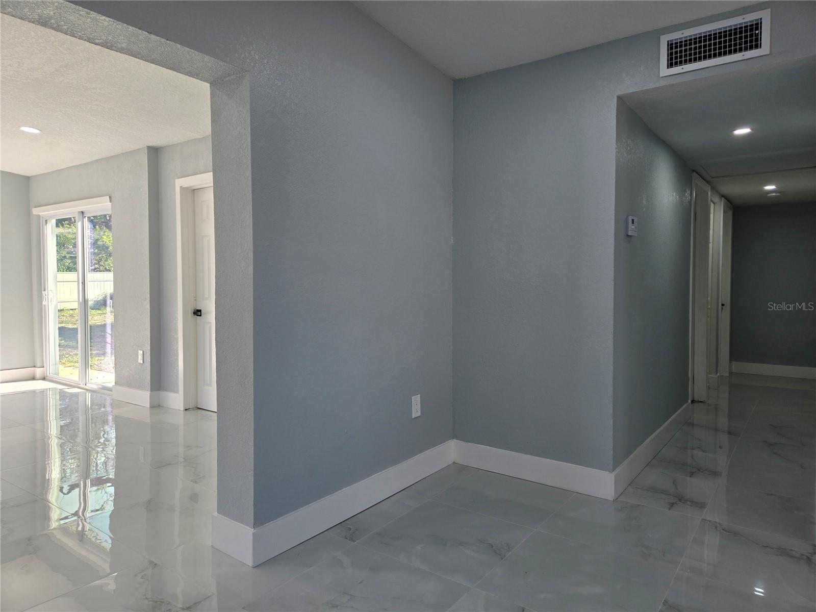 6413 N 48TH ST, TAMPA, FL, 33610