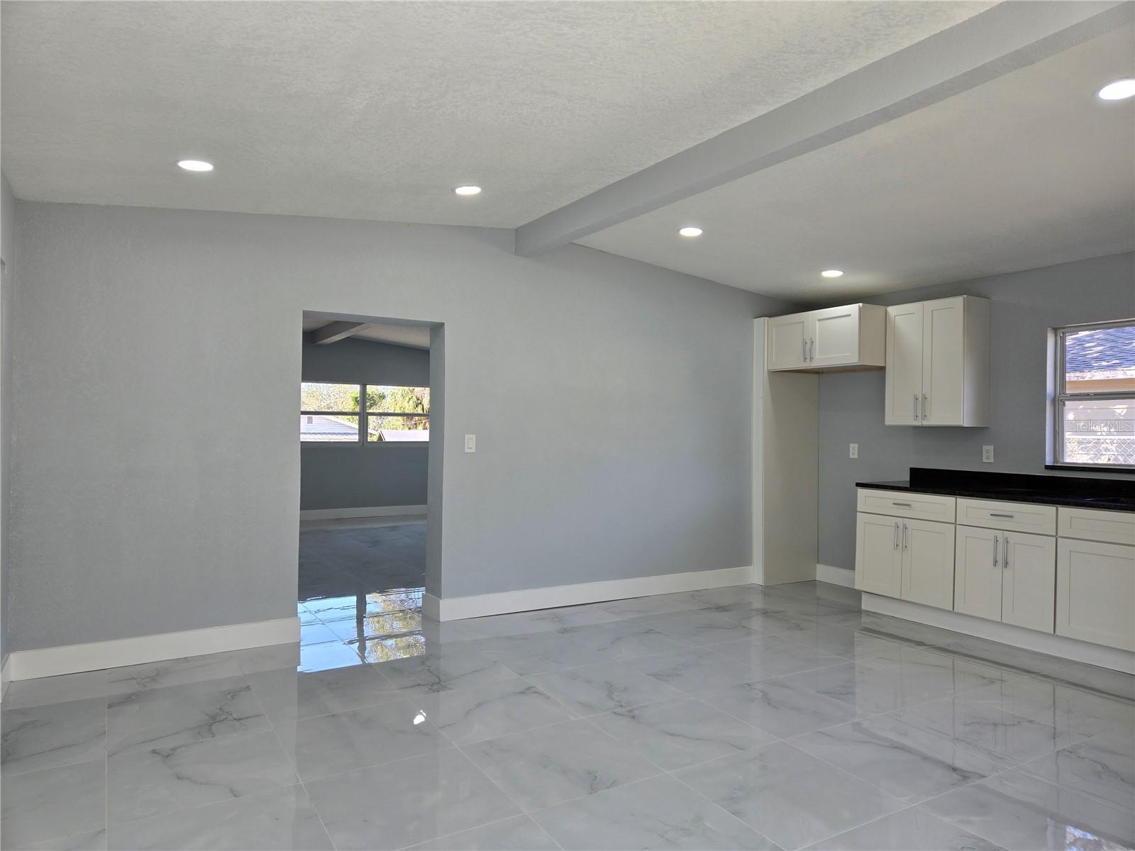 6413 N 48TH ST, TAMPA, FL, 33610