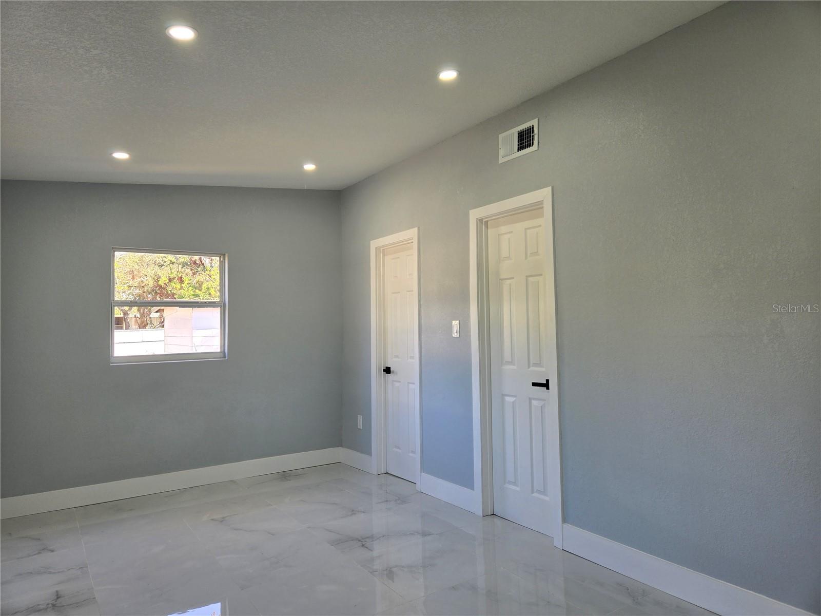 6413 N 48TH ST, TAMPA, FL, 33610