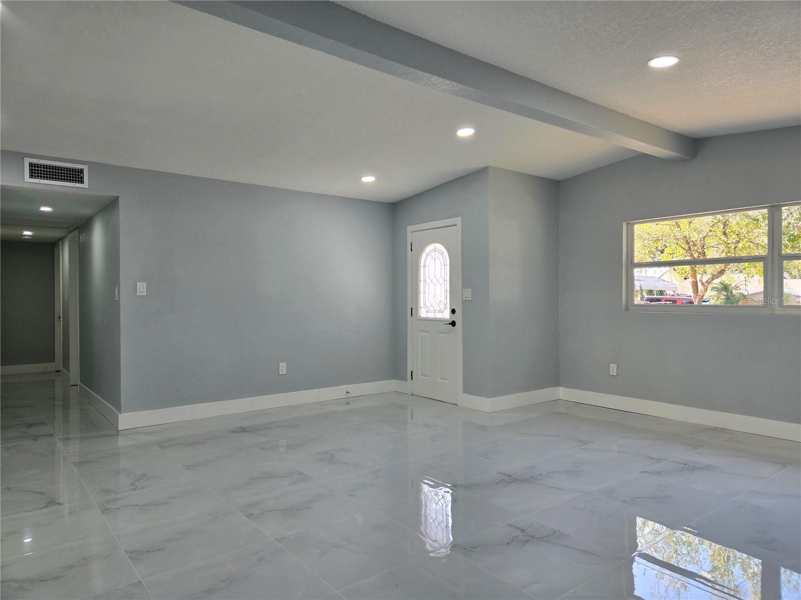 6413 N 48TH ST, TAMPA, FL, 33610
