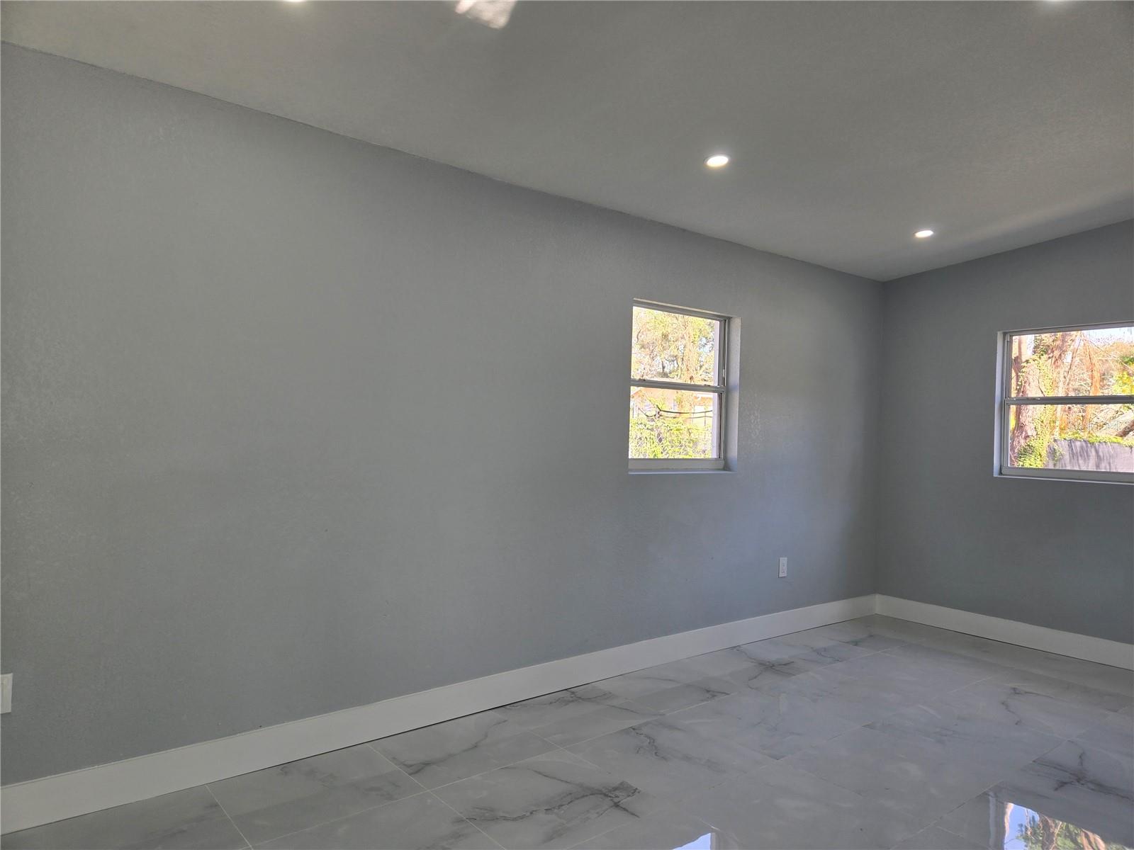 6413 N 48TH ST, TAMPA, FL, 33610