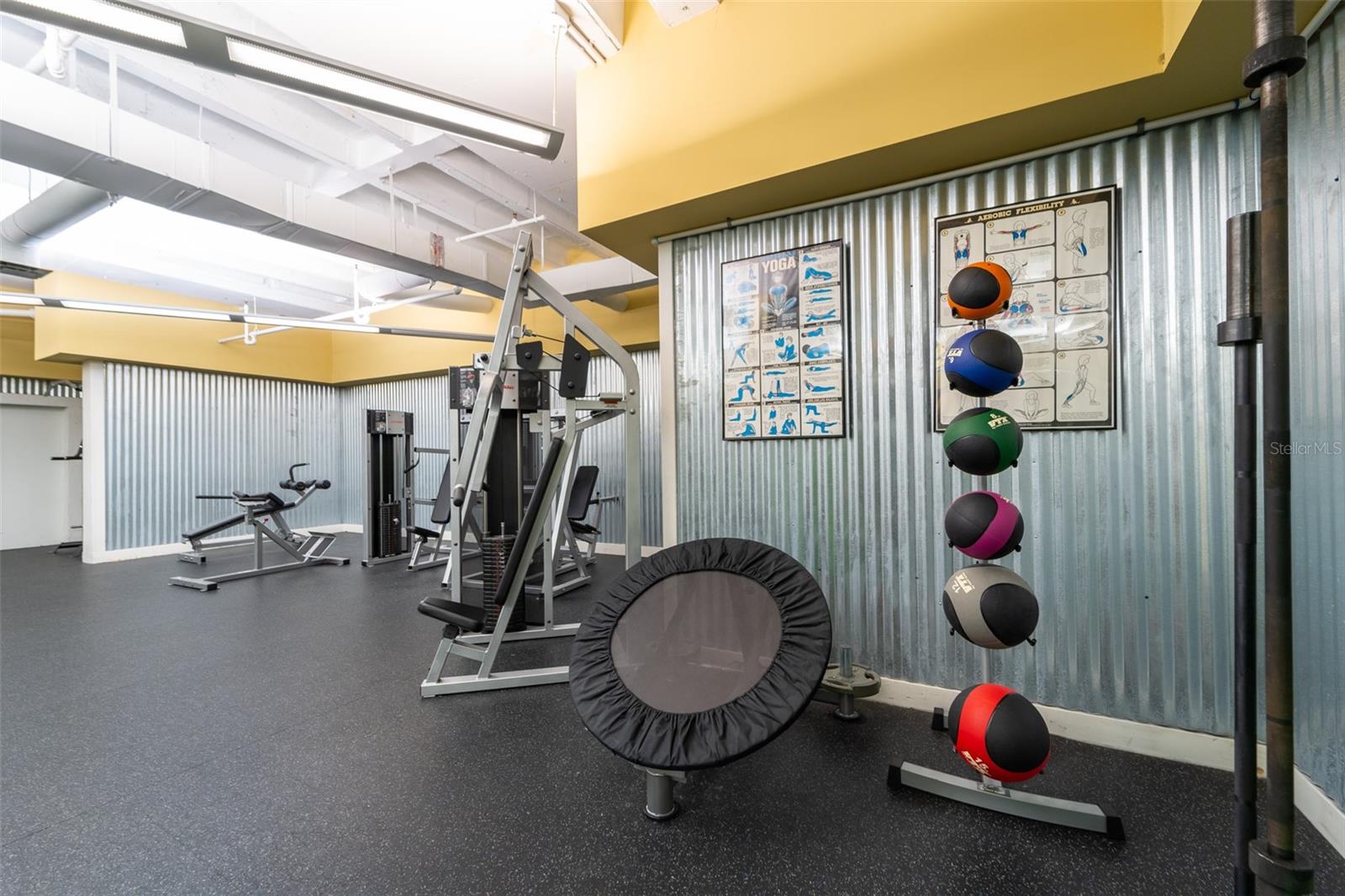 151 E WASHINGTON ST #414, ORLANDO, FL, 32801