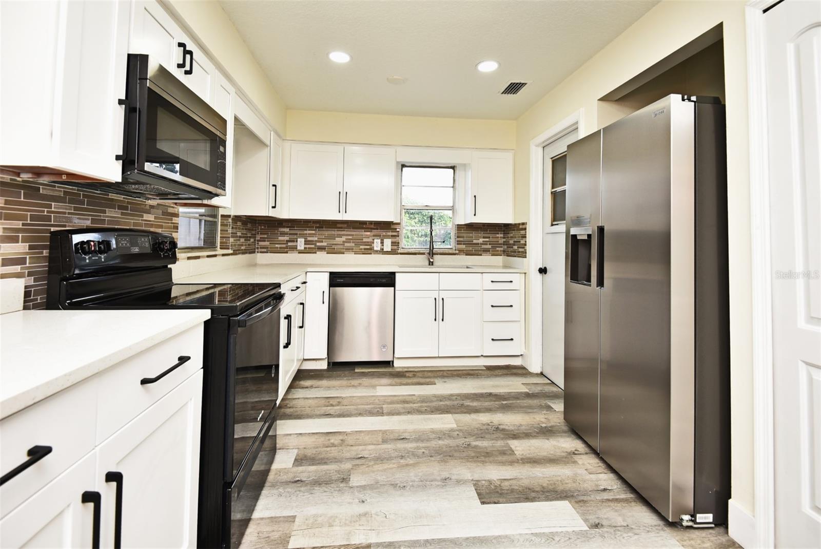 5803 CLEARVIEW DR, ORLANDO, FL, 32819