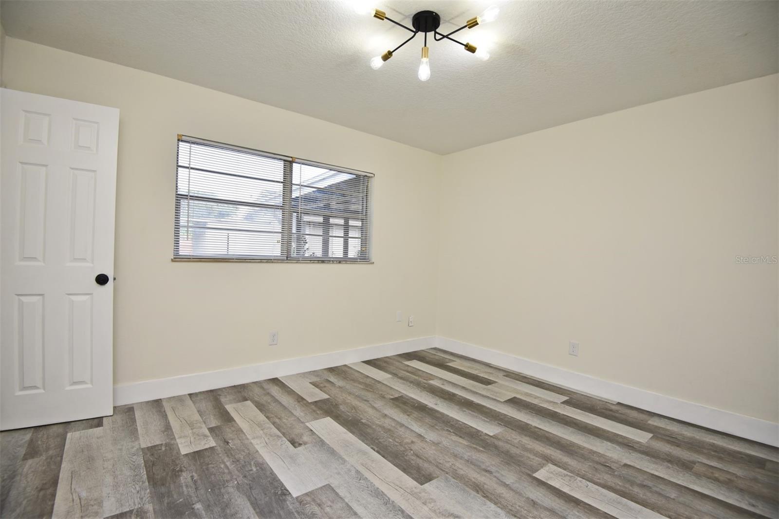 5803 CLEARVIEW DR, ORLANDO, FL, 32819