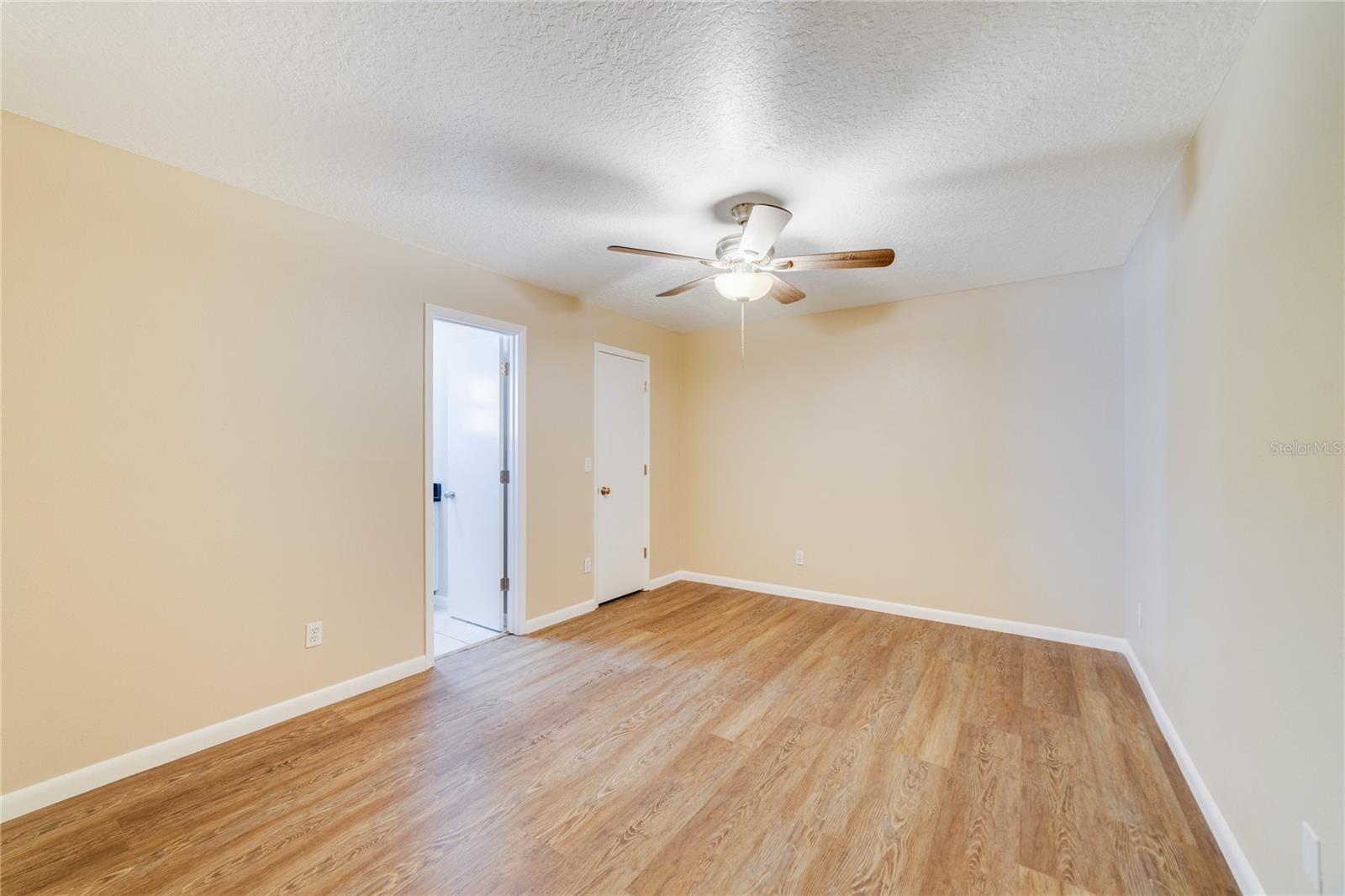 3520 FALLING LEAF LN, ORLANDO, FL, 32810