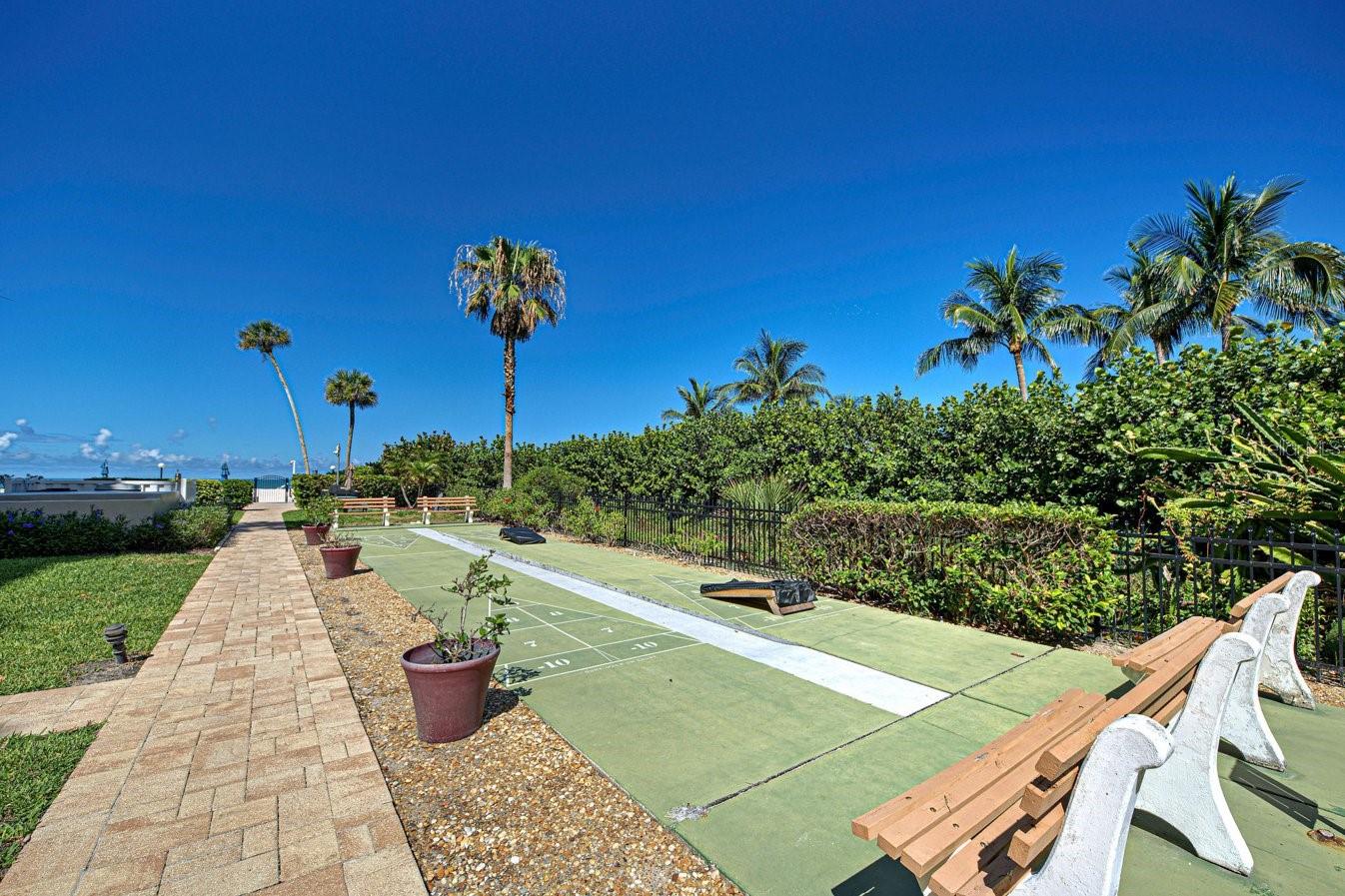 800 BENJAMIN FRANKLIN DR #202, SARASOTA, FL, 34236