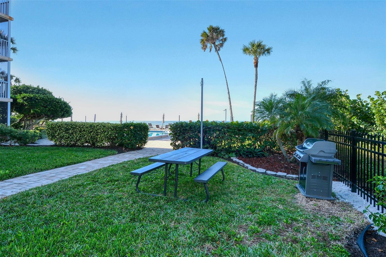 800 BENJAMIN FRANKLIN DR #202, SARASOTA, FL, 34236