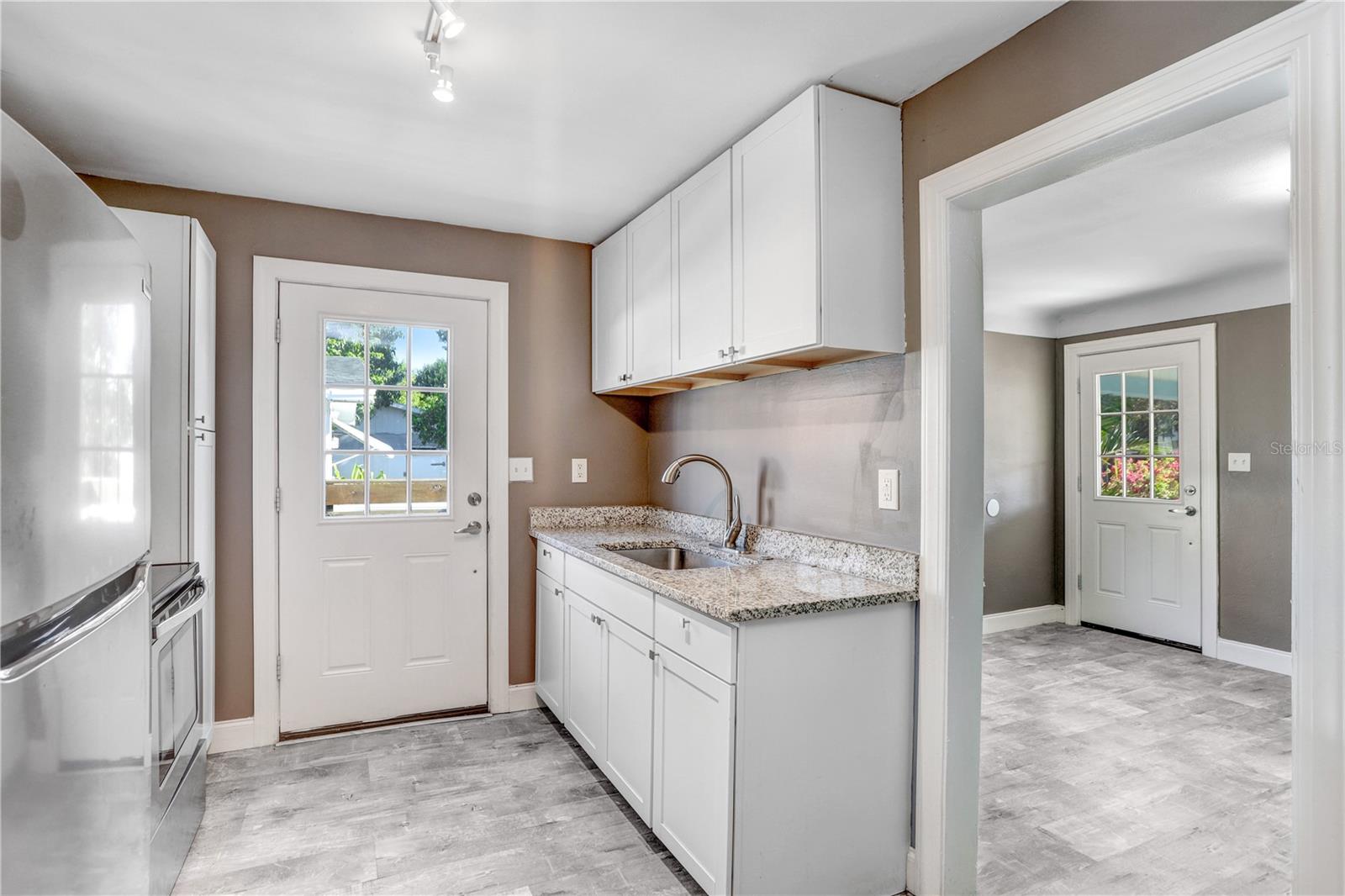 2483 13TH AVE N, ST PETERSBURG, FL, 33713