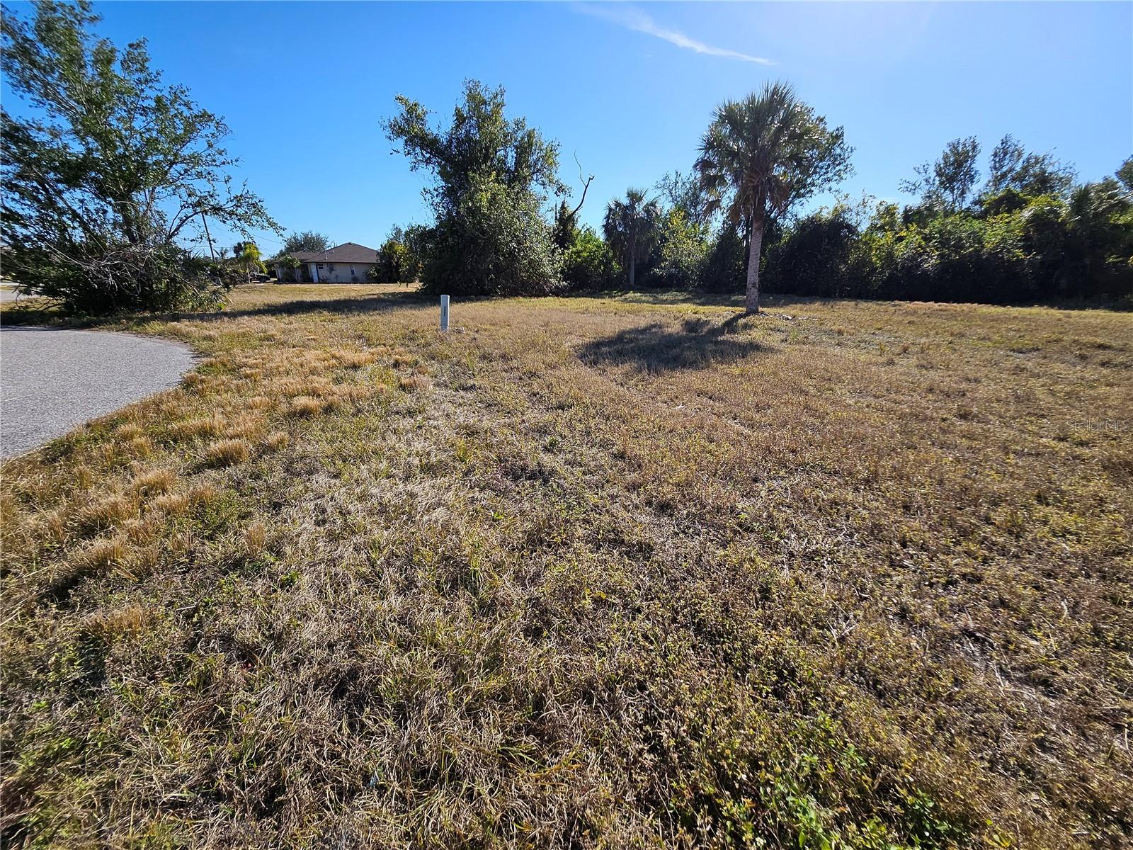 20 CLUBHOUSE CT, ROTONDA WEST, FL, 33947