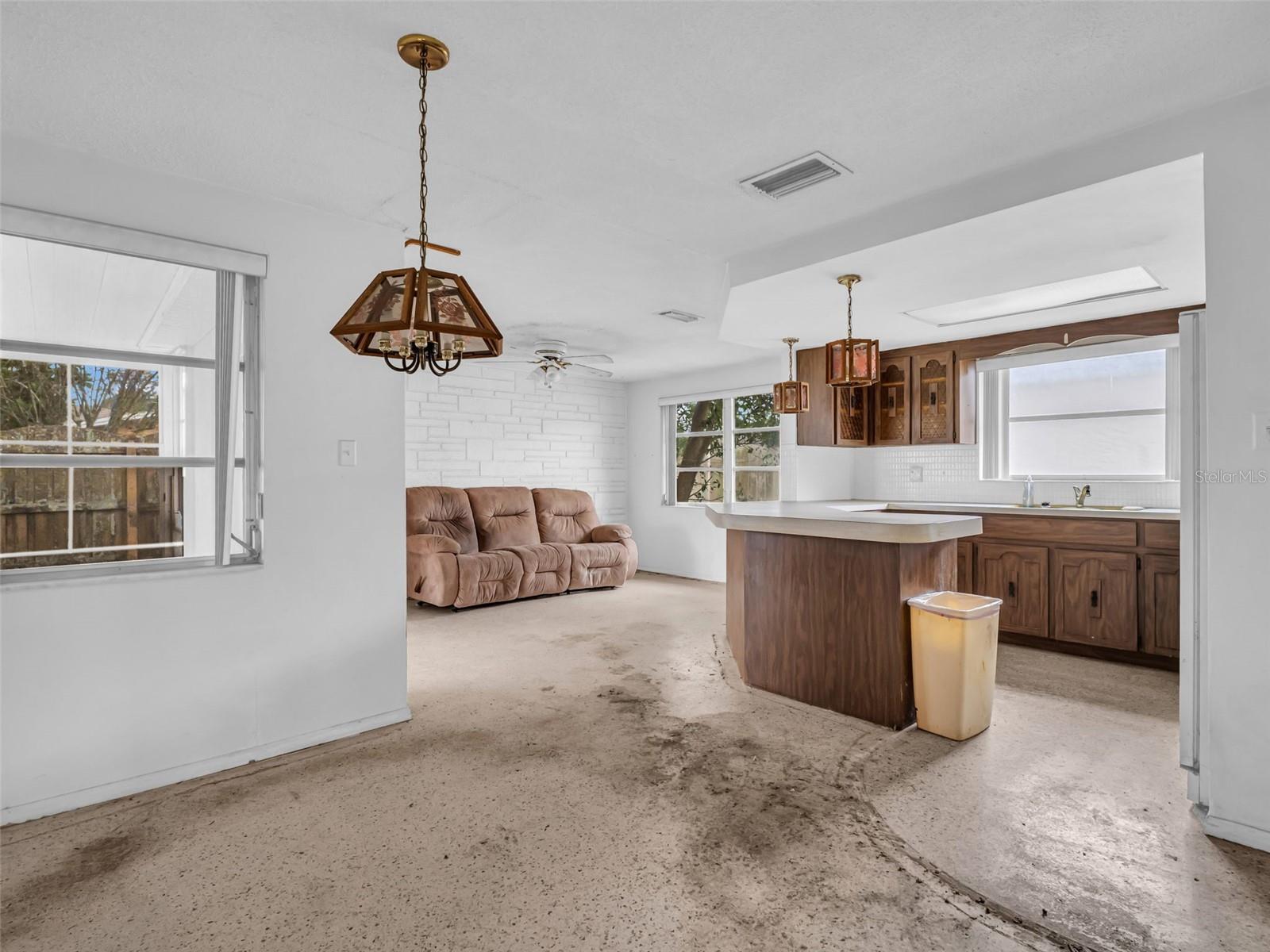 3220 SALISBURY DR, HOLIDAY, FL, 34691