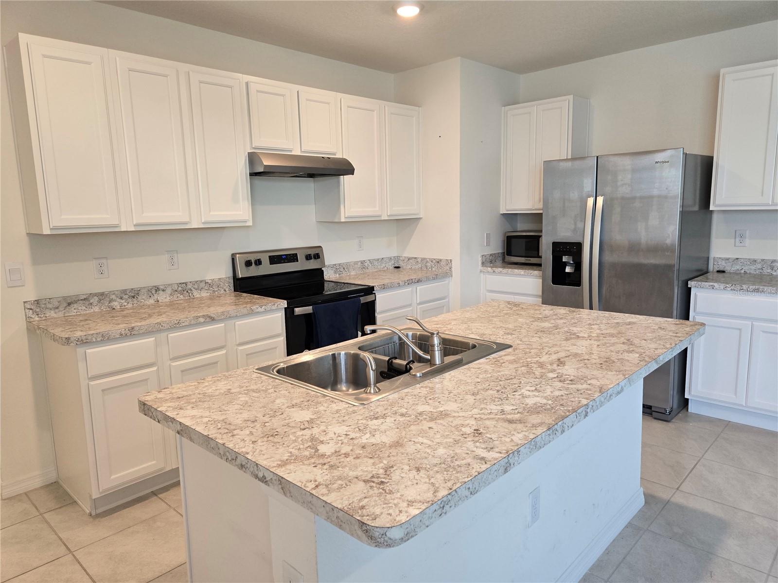 1657 ROSYDALE CIR, DAVENPORT, FL, 33837