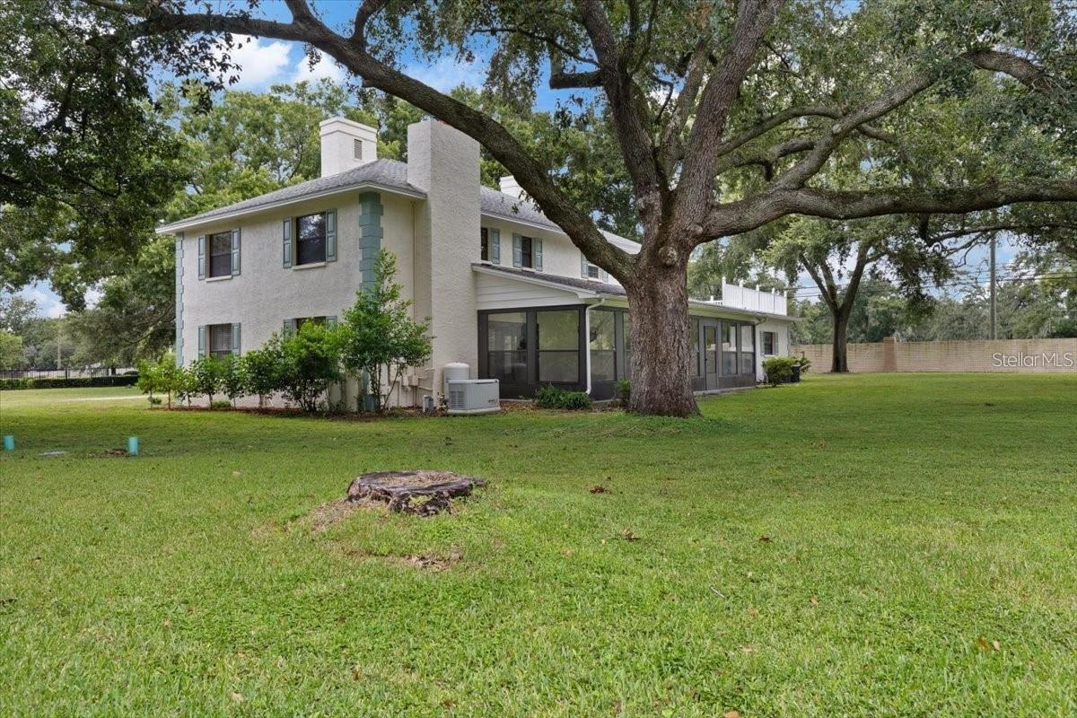 1001 EDGEMONT PL, BRANDON, FL, 33511