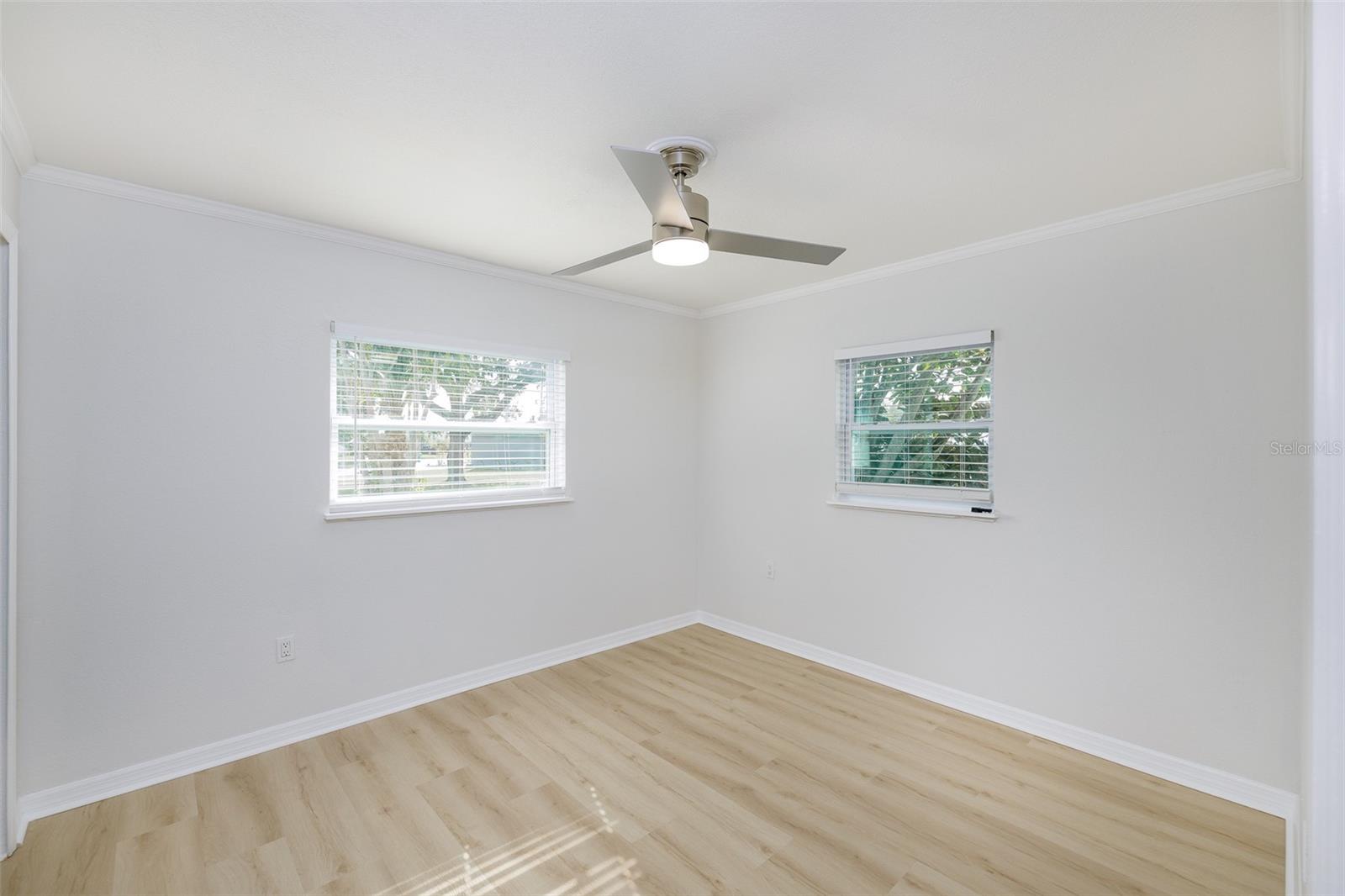 10821 FREEDOM BLVD, SEMINOLE, FL, 33772