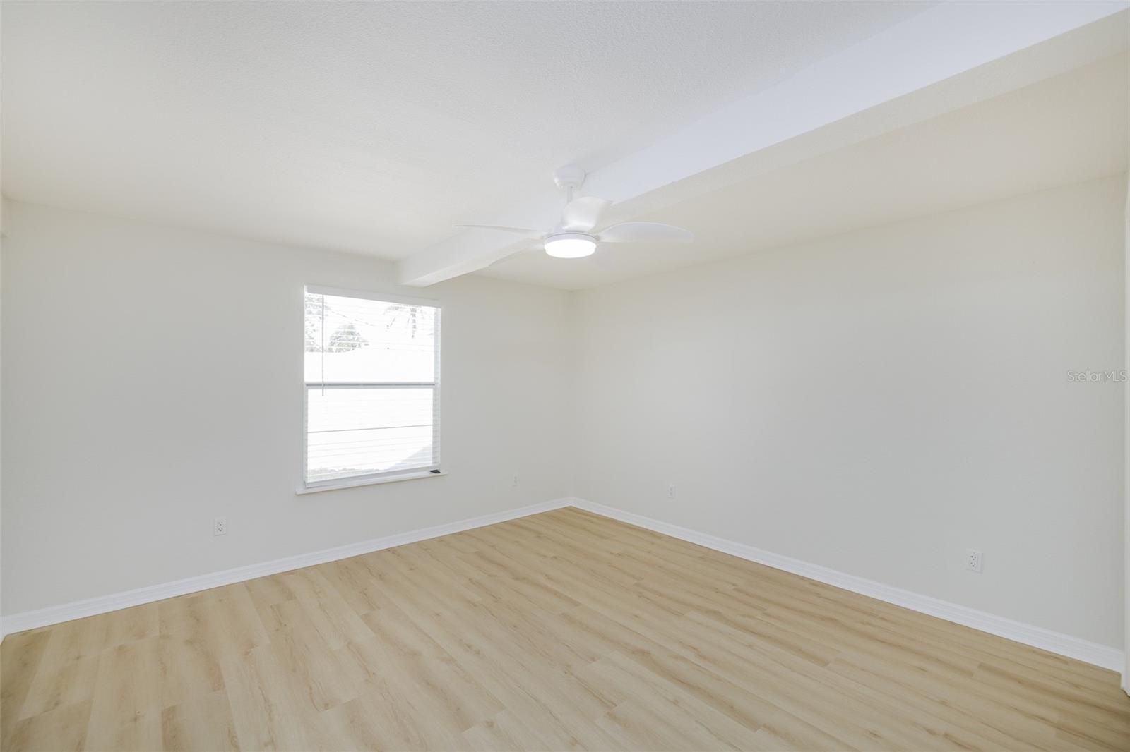 10821 FREEDOM BLVD, SEMINOLE, FL, 33772