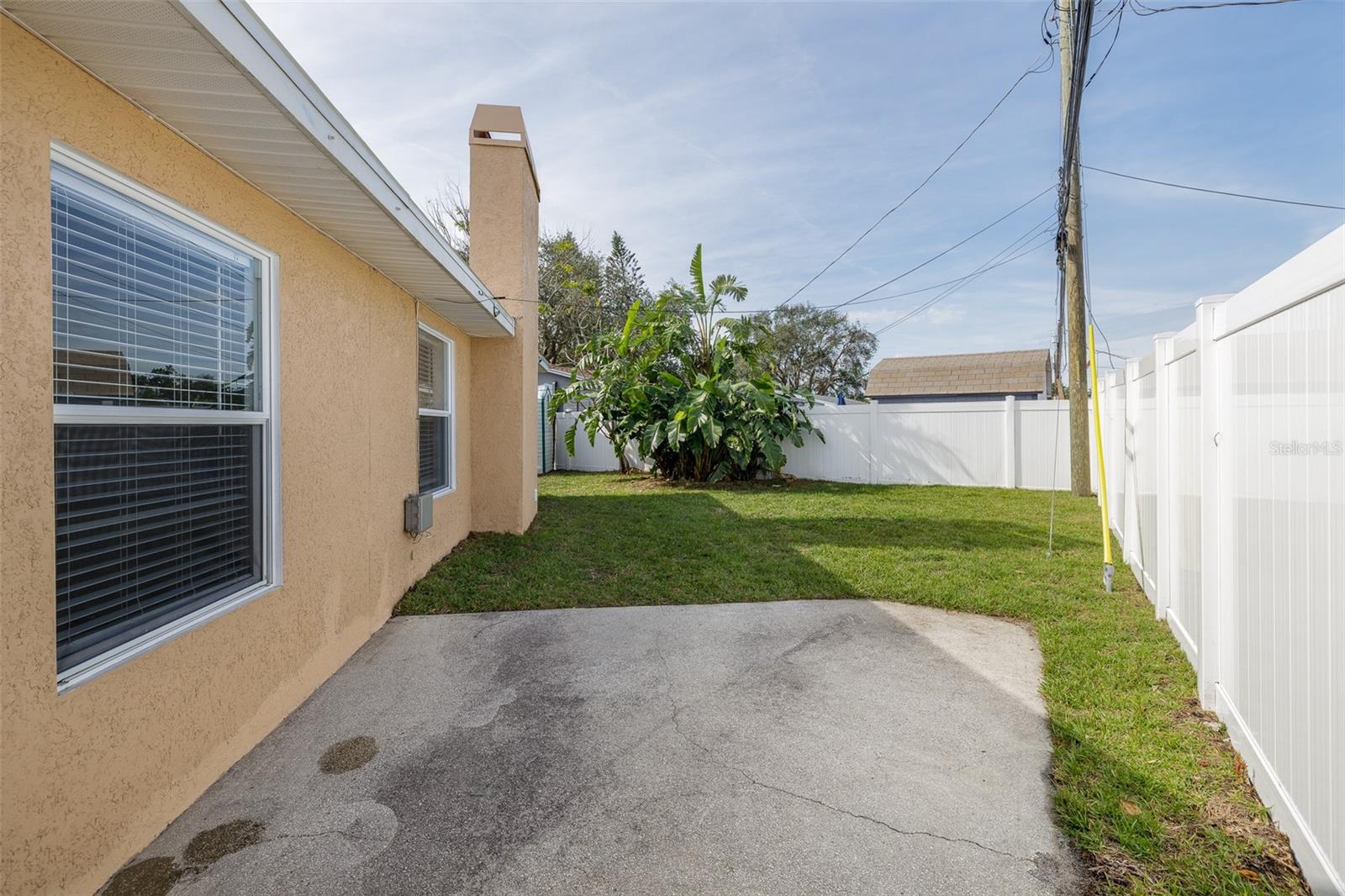 10821 FREEDOM BLVD, SEMINOLE, FL, 33772