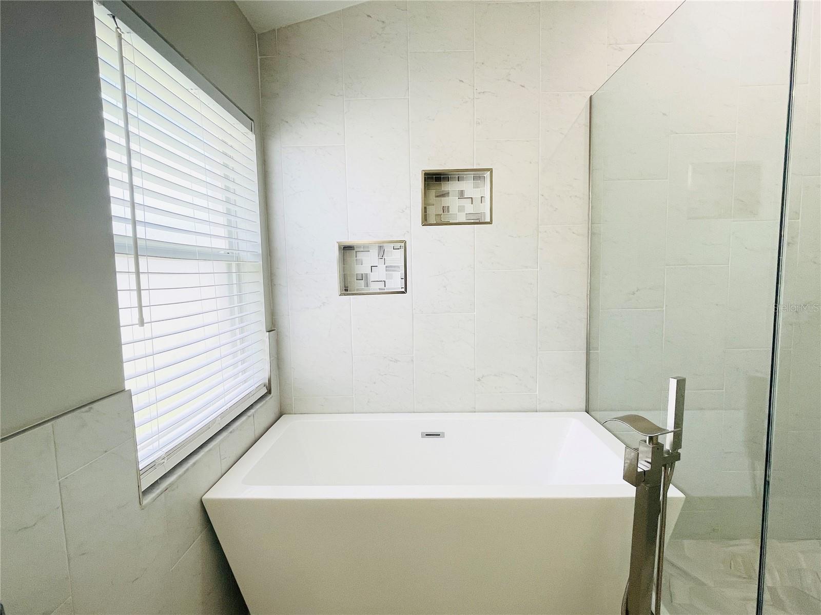 5221 SUNSET CANYON DR, KISSIMMEE, FL, 34758