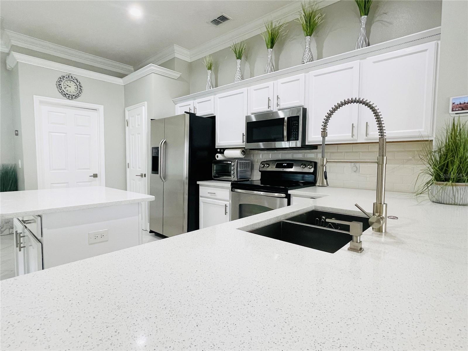 5221 SUNSET CANYON DR, KISSIMMEE, FL, 34758