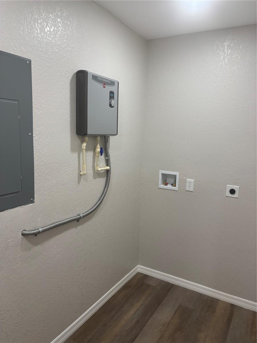 1751 YALE ST S, ST PETERSBURG, FL, 33711