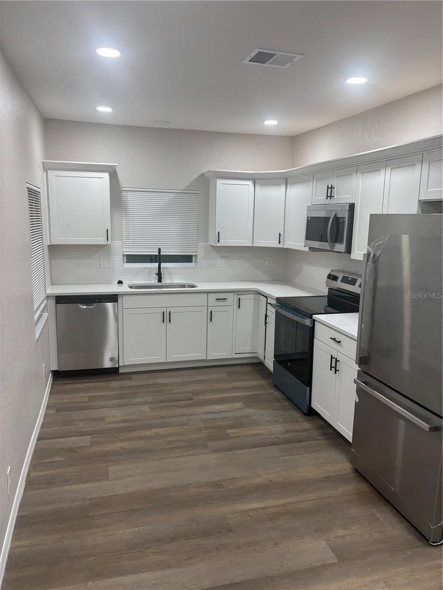 1751 YALE ST S, ST PETERSBURG, FL, 33711