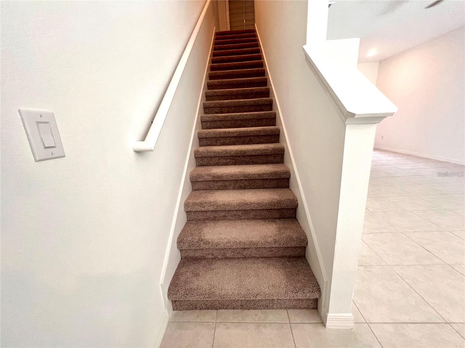 8329 CRESCENT OAKS DR, NEW PORT RICHEY, FL, 34655