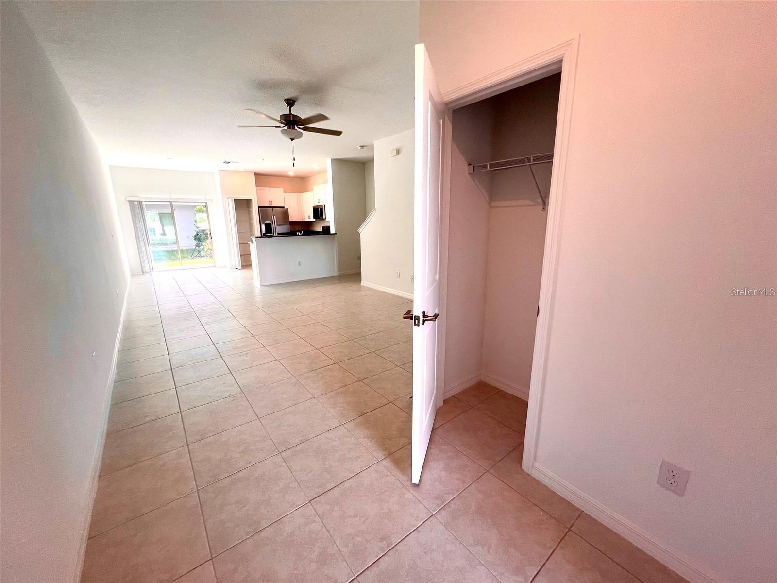 8329 CRESCENT OAKS DR, NEW PORT RICHEY, FL, 34655
