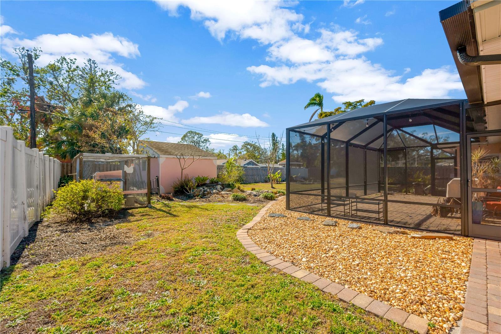 2412 CRESCENT CT E, BRADENTON, FL, 34208