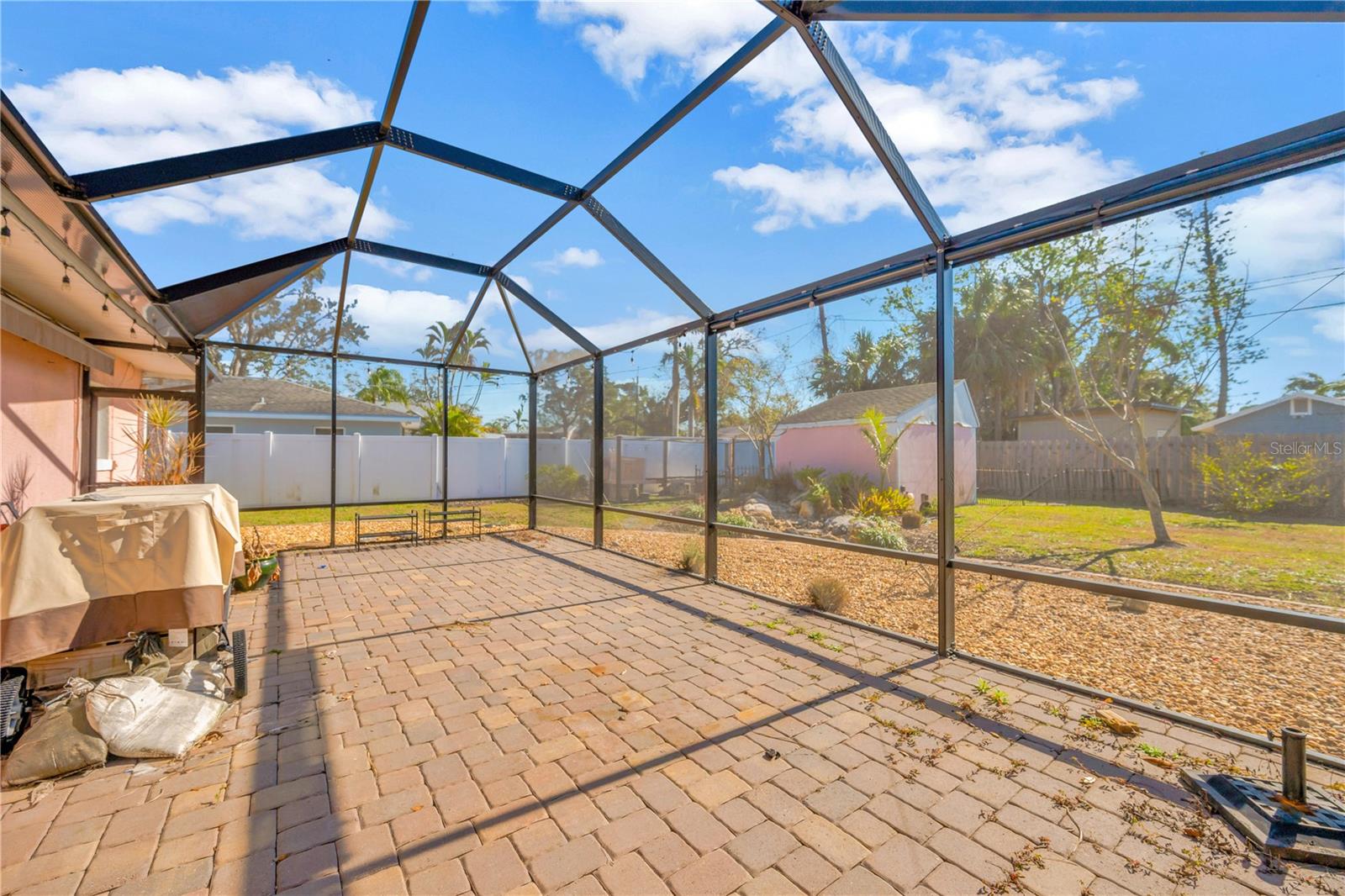 2412 CRESCENT CT E, BRADENTON, FL, 34208