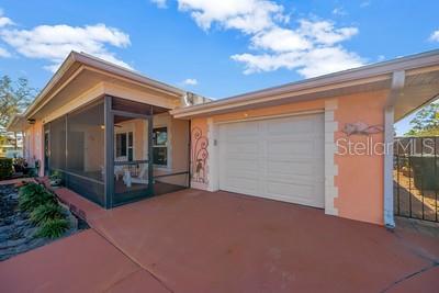 2412 CRESCENT CT E, BRADENTON, FL, 34208