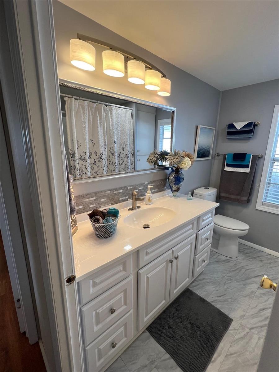 135 ROYAL PALM CIR, LARGO, FL, 33778