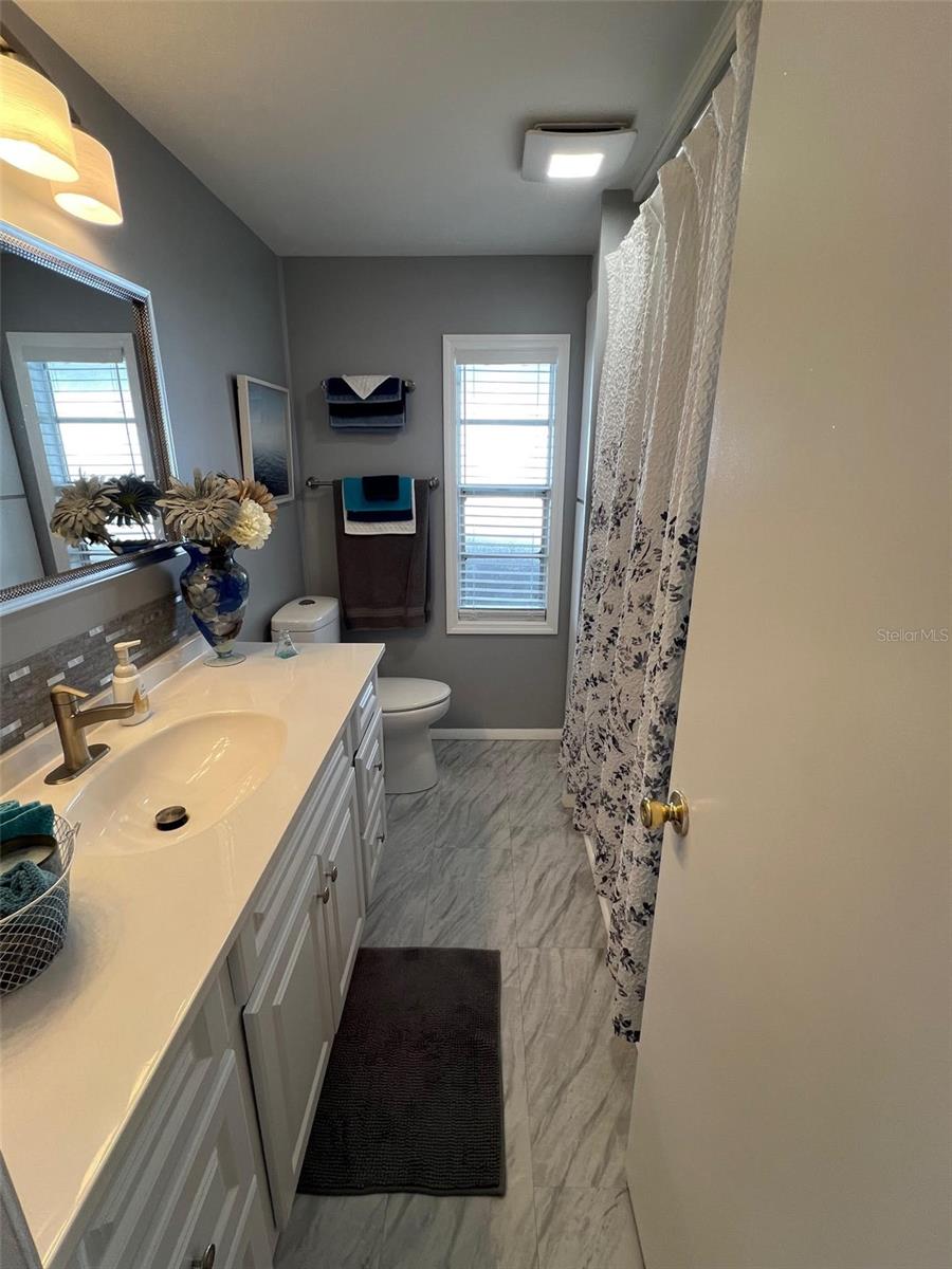 135 ROYAL PALM CIR, LARGO, FL, 33778